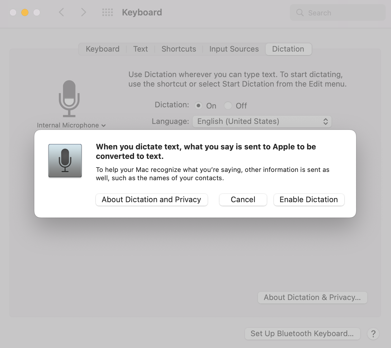 Apple dictation voice to text feature on Mac