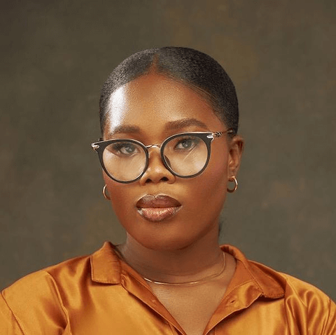 author profile Tobi